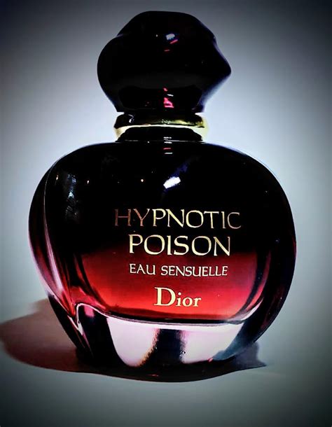 what does dior hypnotic poison smell like|hypnotic poison eau sensuelle.